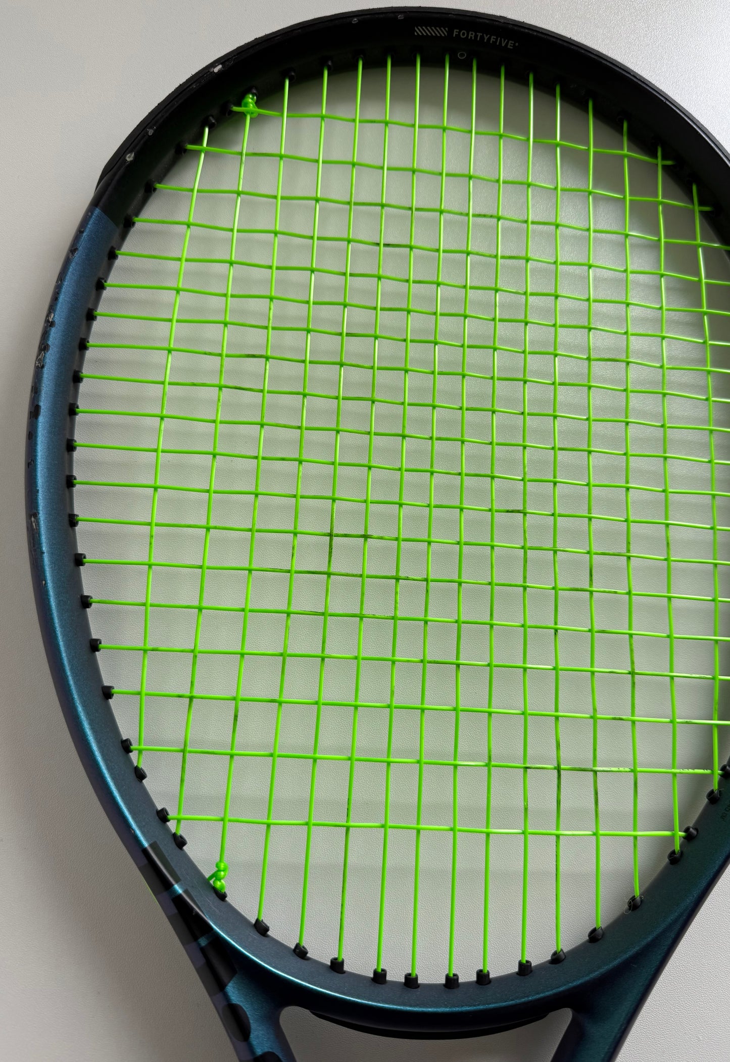 Wilson Ultra V4 100L