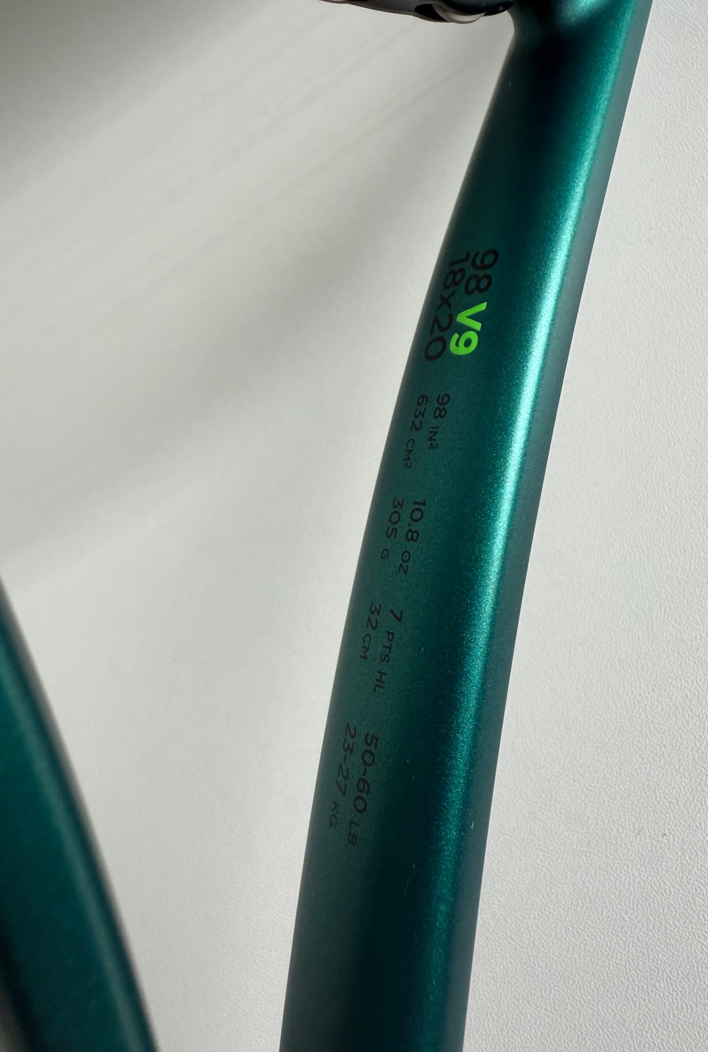 Wilson Blade 98 V9 (18X20)