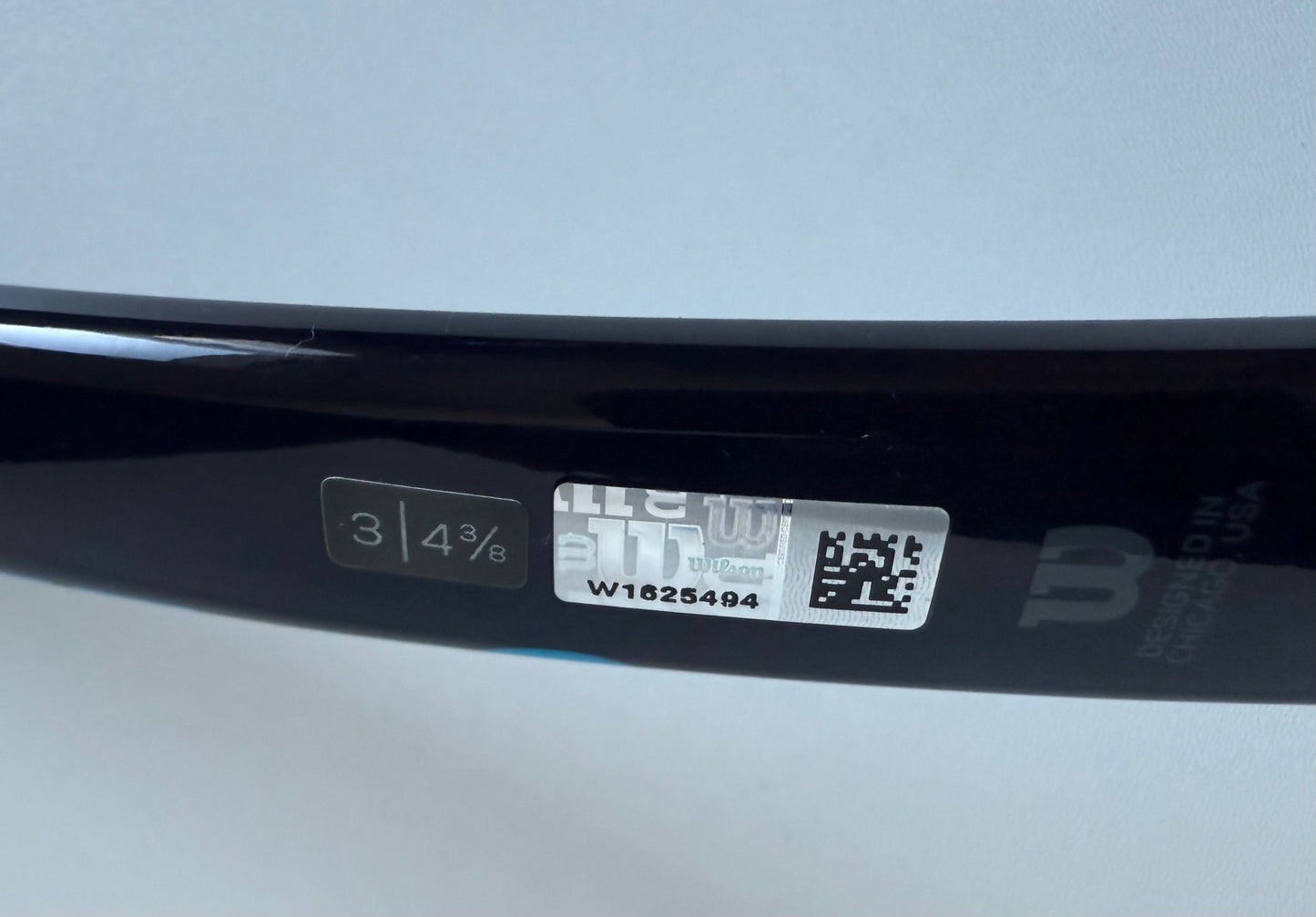 Wilson Ultra Tour V2 Tennis Racket