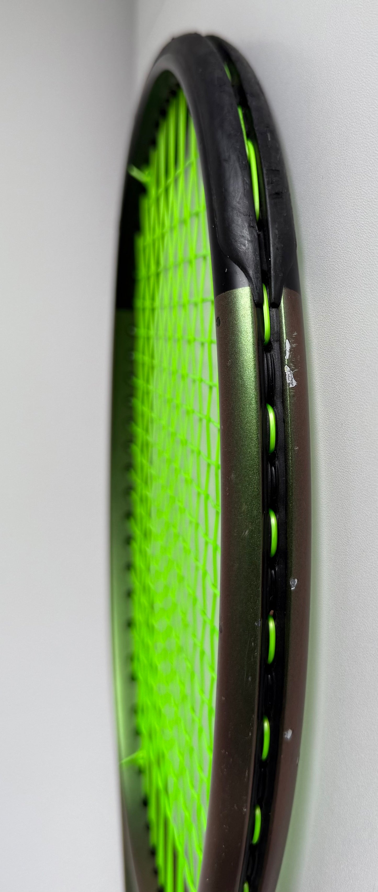 Wilson Blade 100UL V8