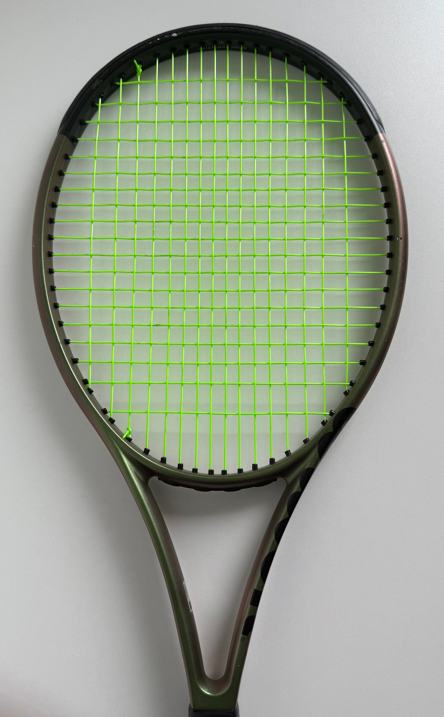 Wilson Blade 100UL V8