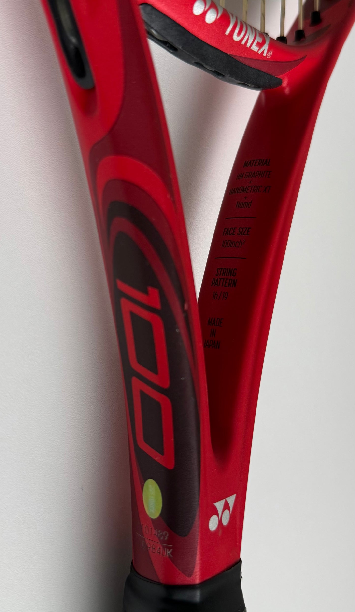 Yonex VCORE 100 Plus (2018)