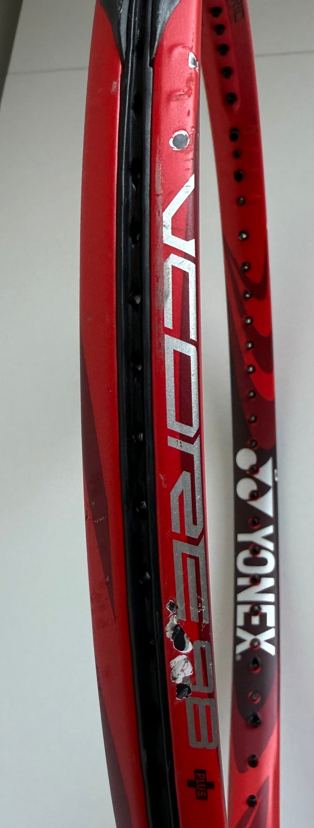 Yonex VCORE 98 Plus (2018)