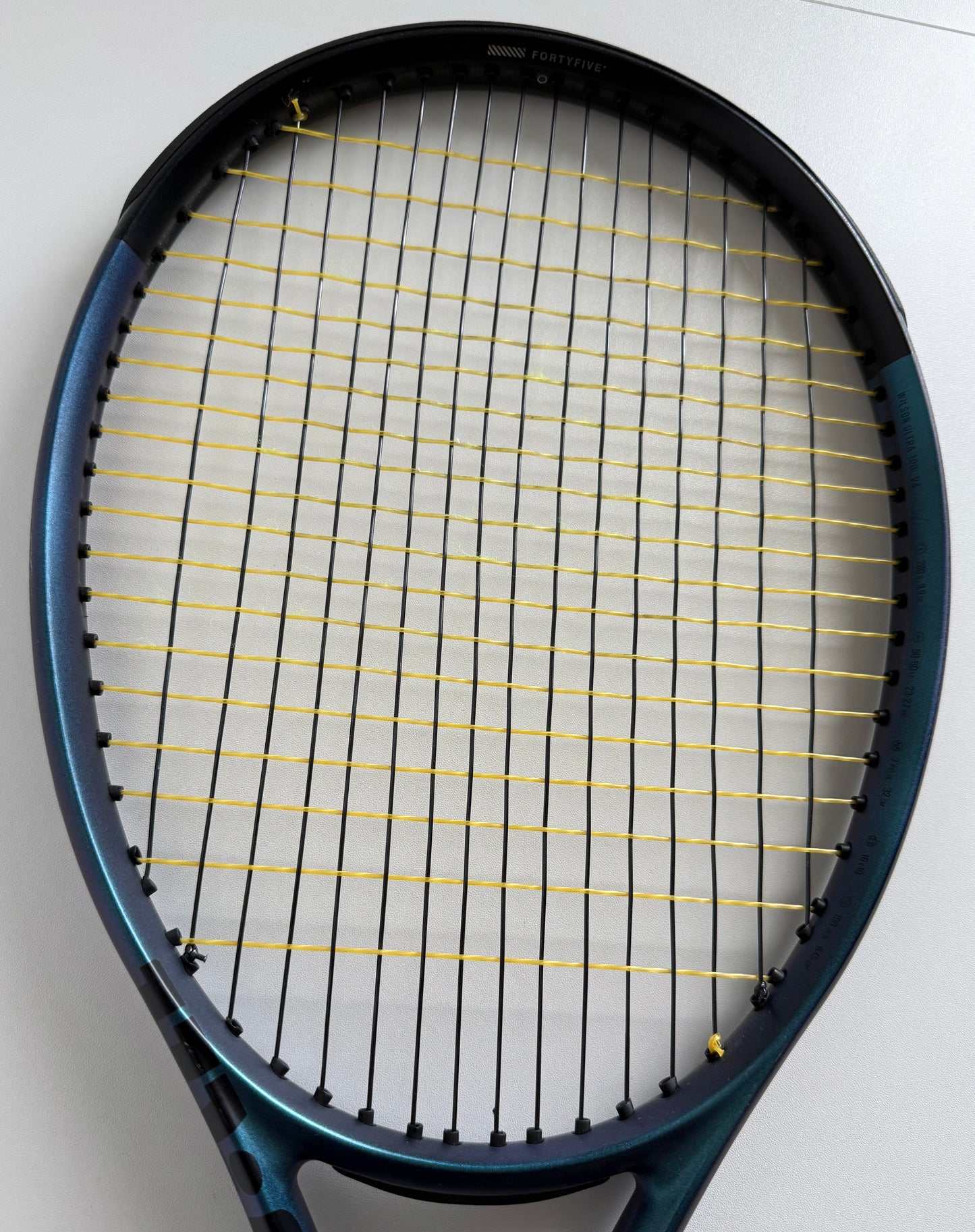 Wilson Ultra V4 100L