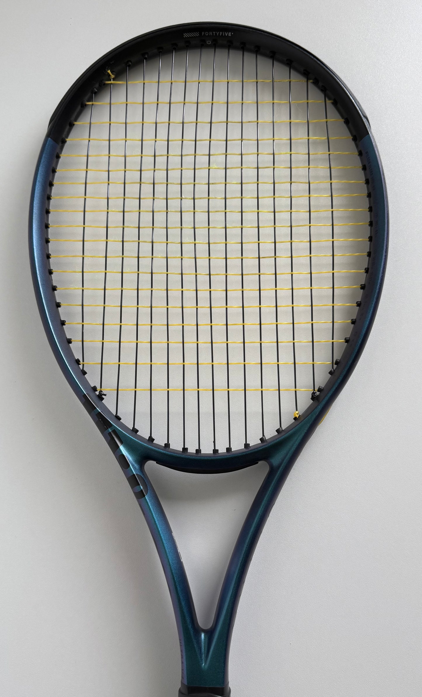 Wilson Ultra V4 100L