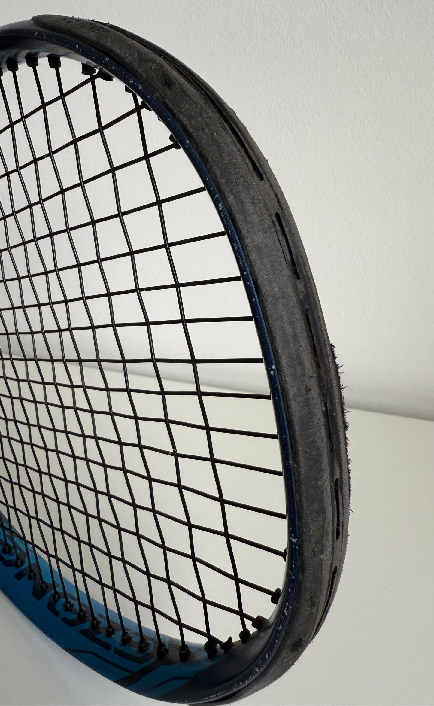 Yonex EZONE 100L (2020)