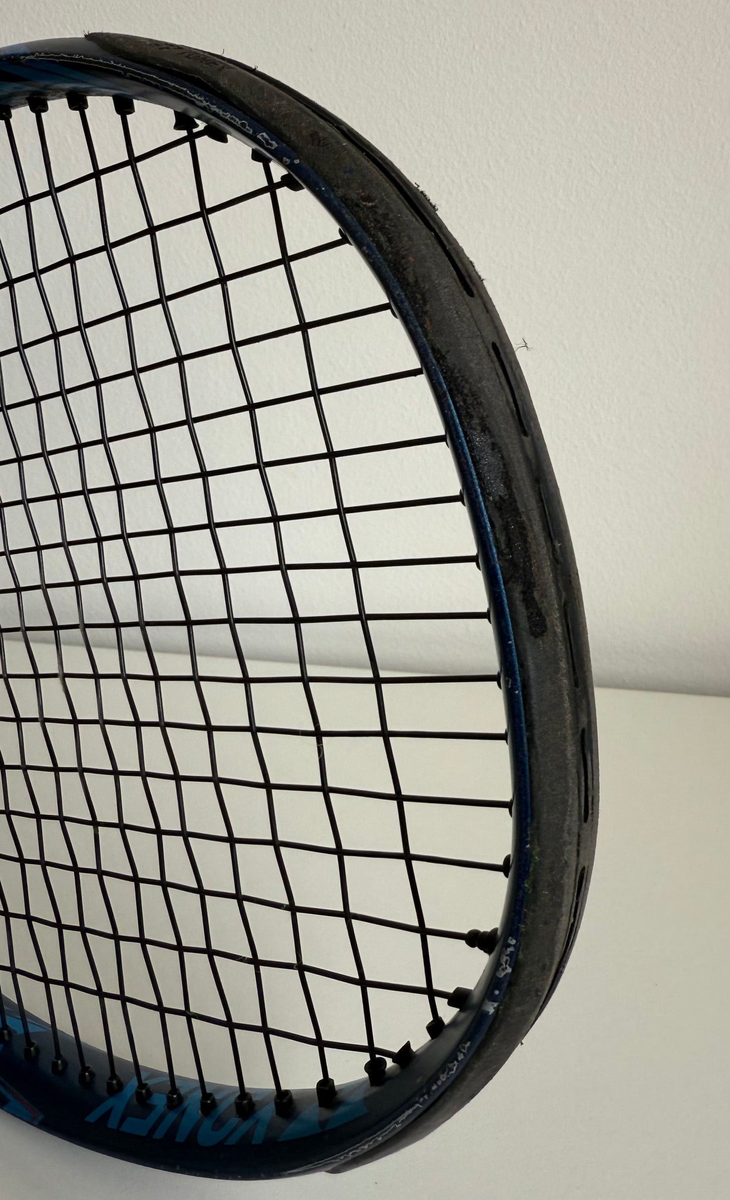 Yonex EZONE 100L (2020)