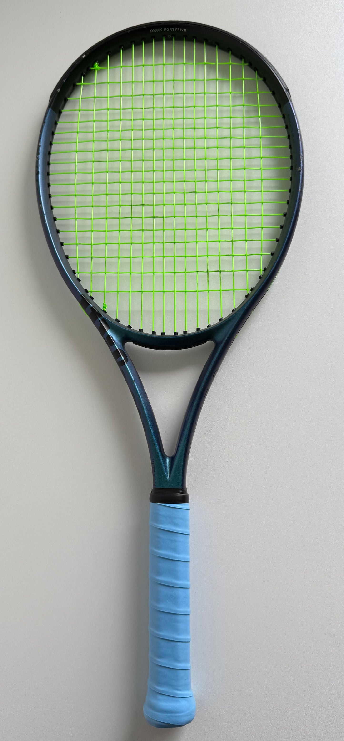Wilson Ultra V4 100L
