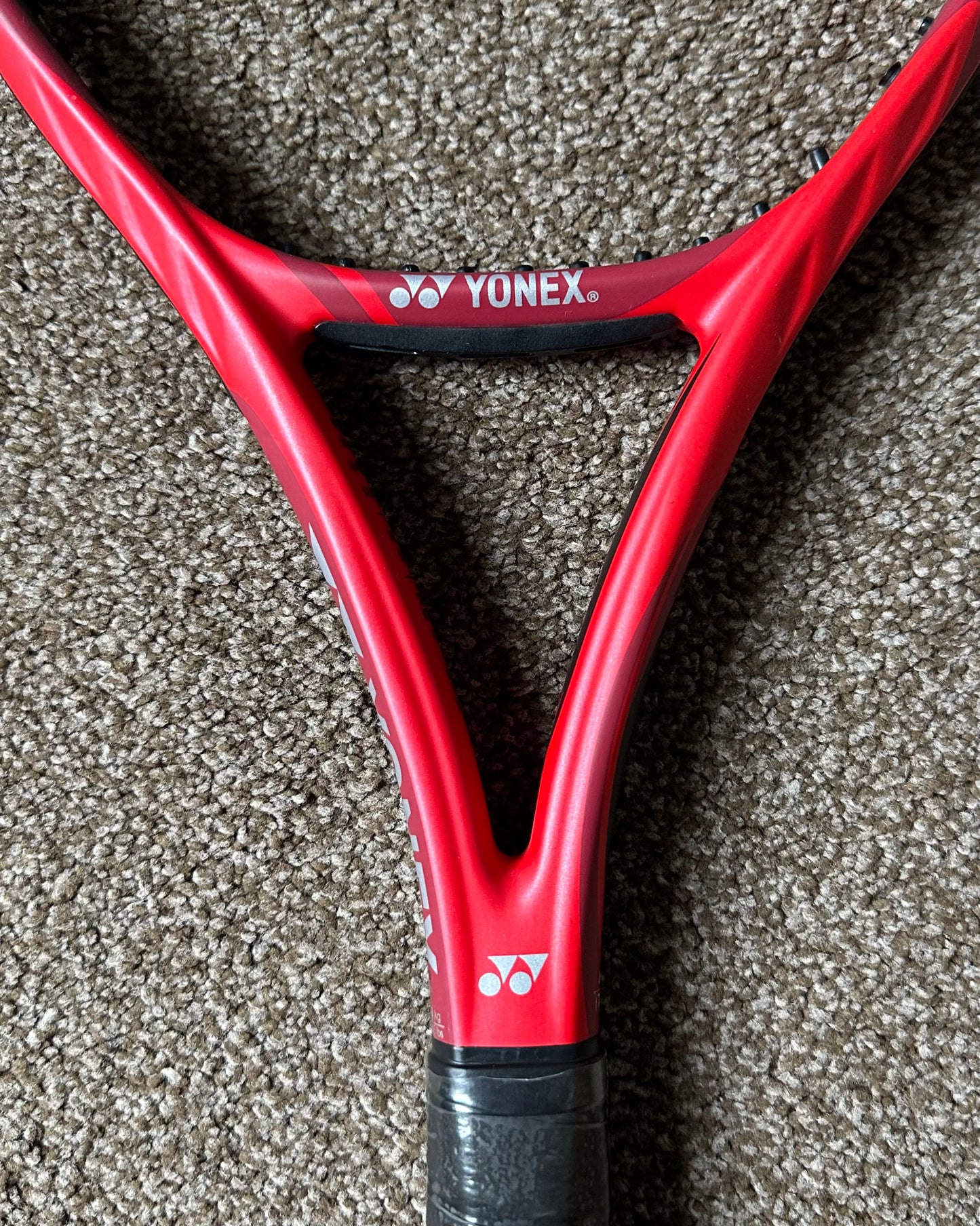 Yonex VCORE Feel