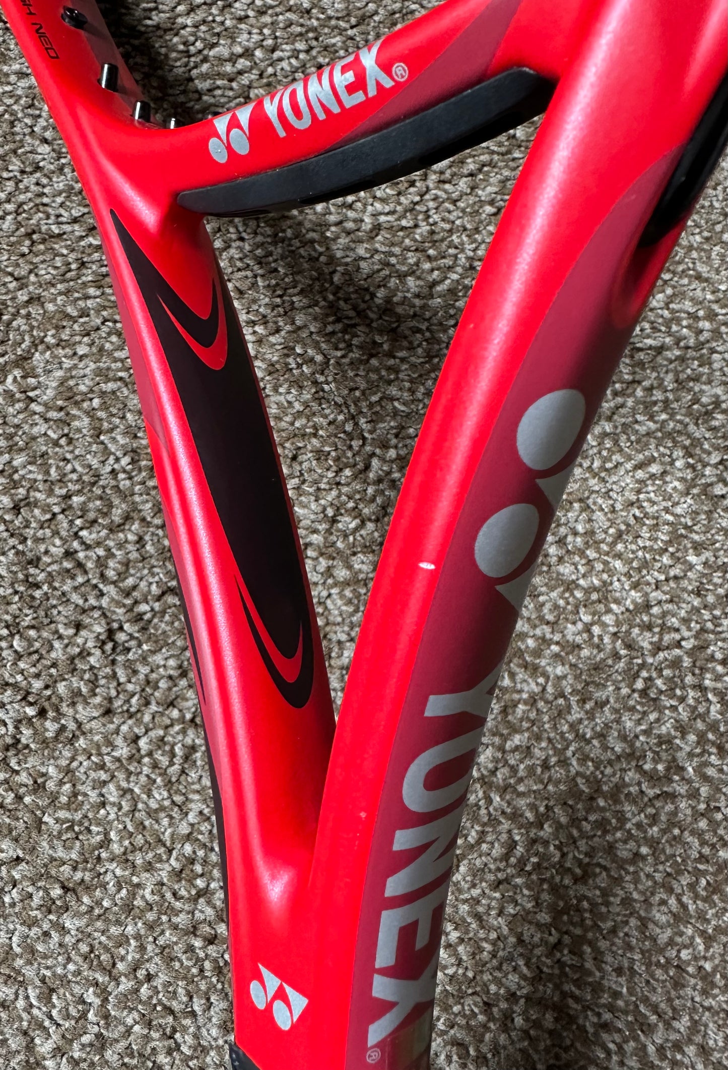 Yonex VCORE Feel