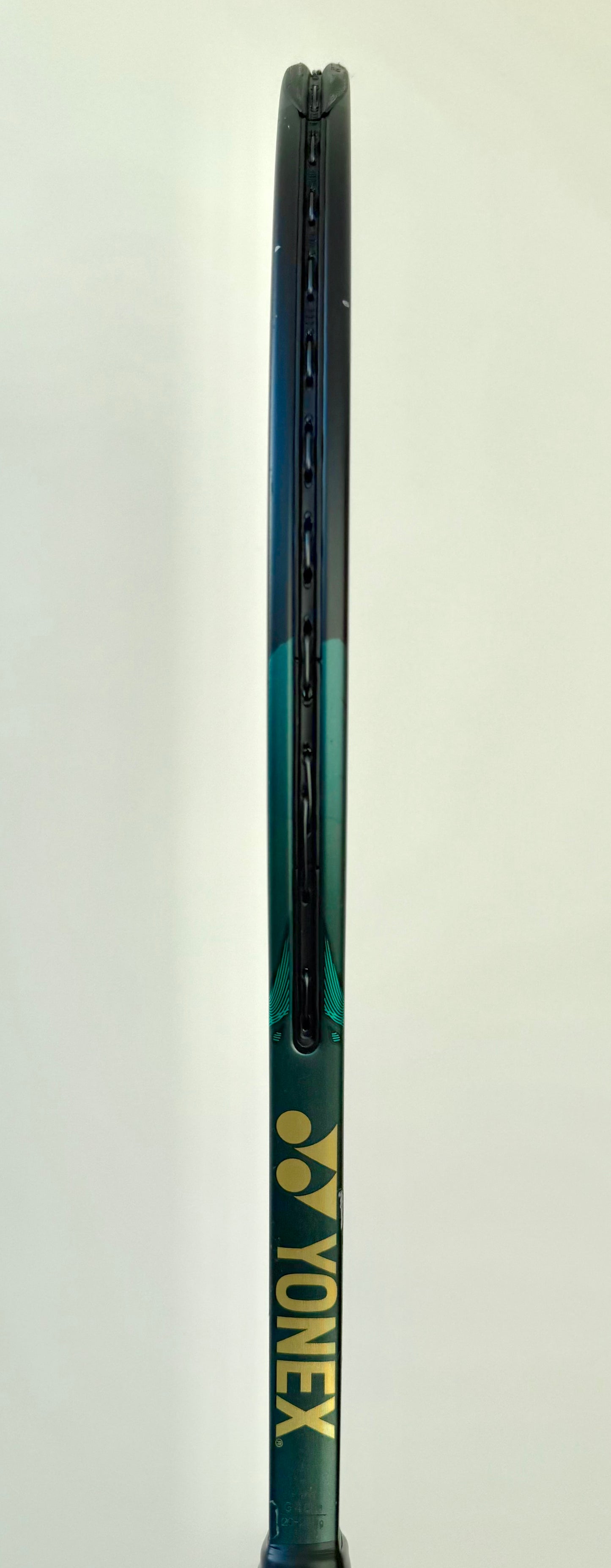 Yonex VCORE Pro 100 (2019)