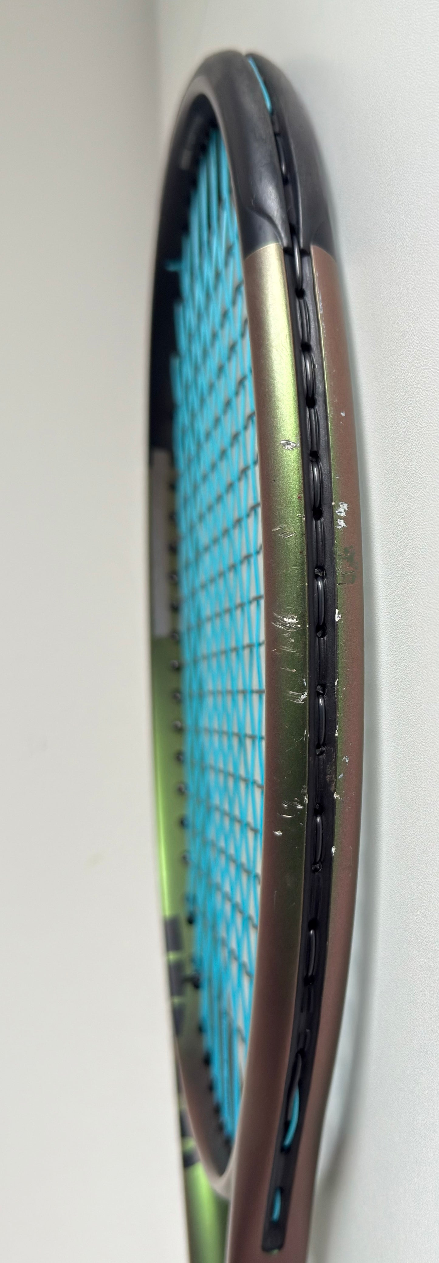 Wilson Blade 100 V8 (16X19)