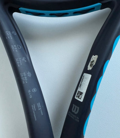 Wilson Ultra 100 V2 Tennis Racket