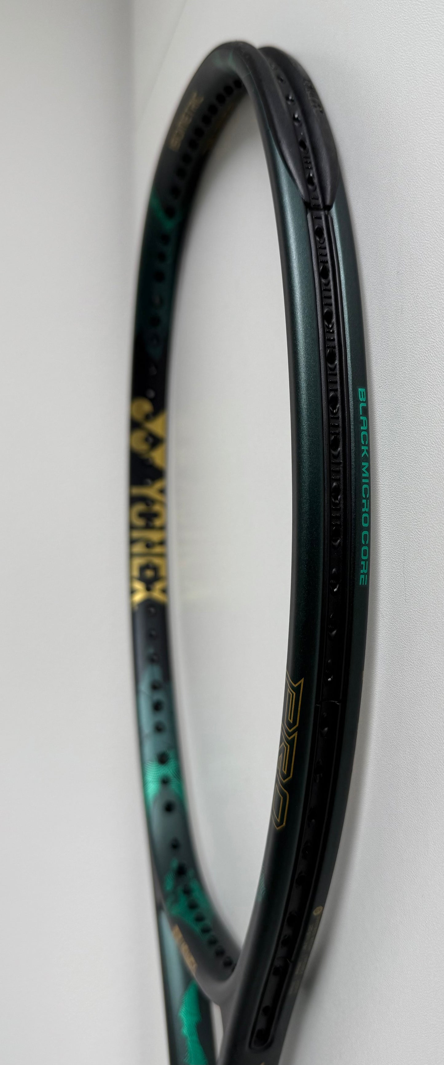 Yonex VCORE Pro 97 HD