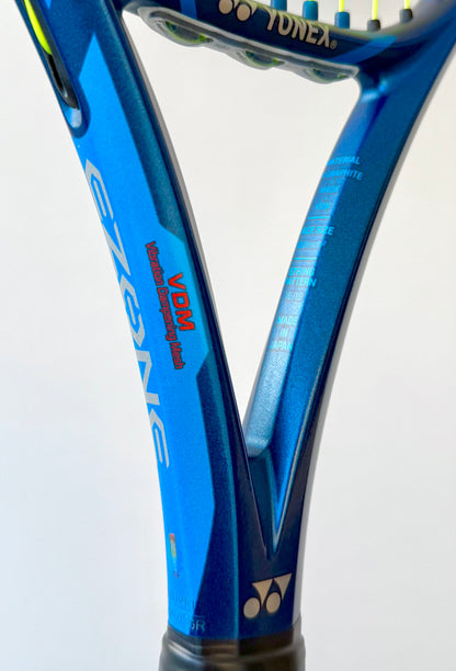 Yonex EZONE 100 (2020)