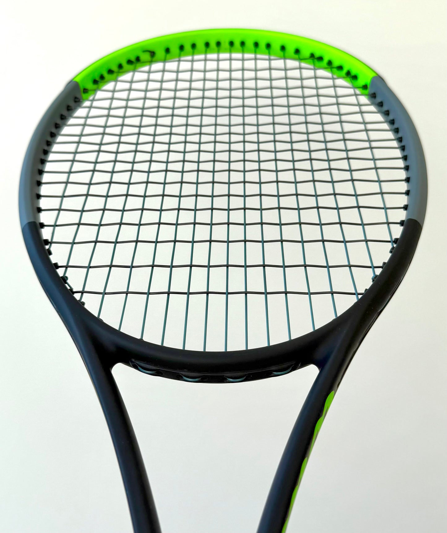 Wilson Blade 98 V7 (18X20)