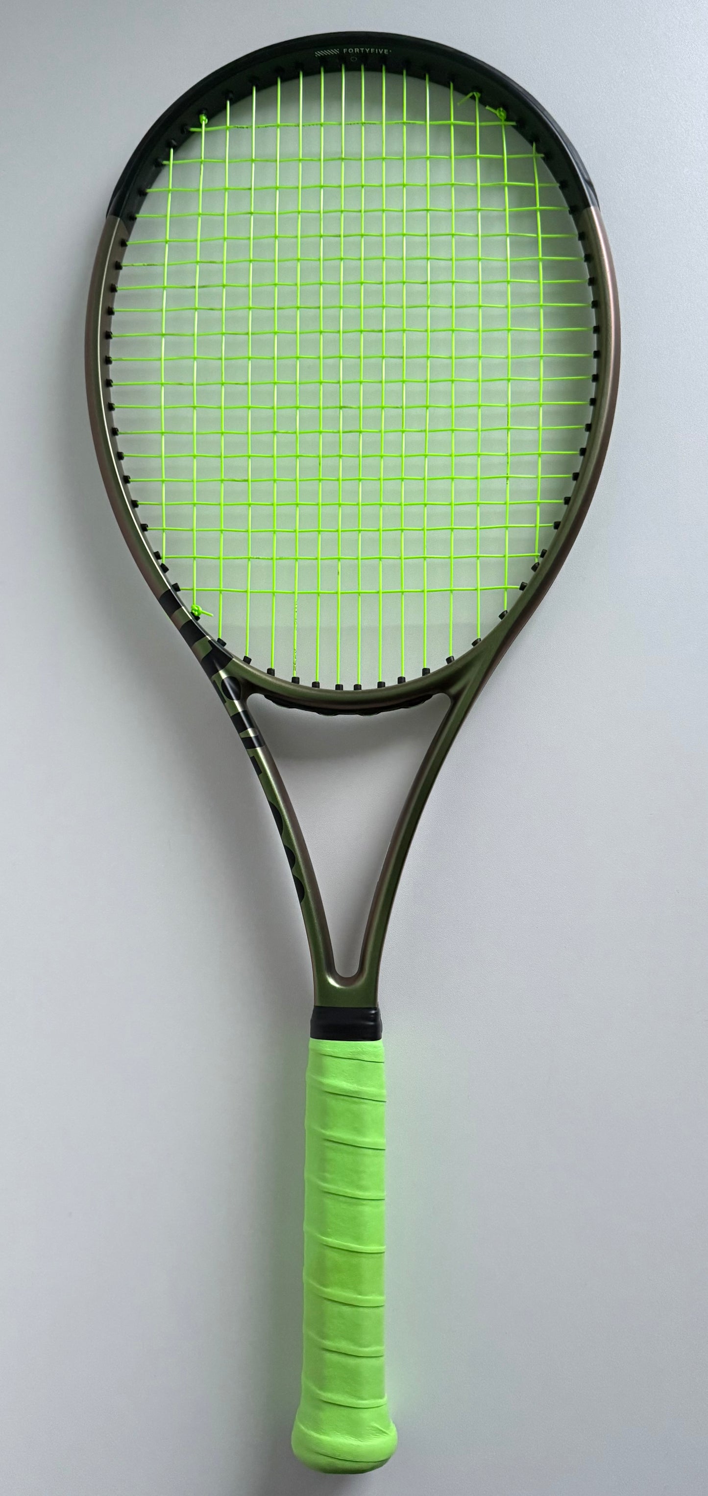 Wilson Blade 98 V8 (16X19)