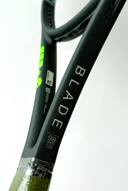 Wilson Blade 98 V7 (18X20)