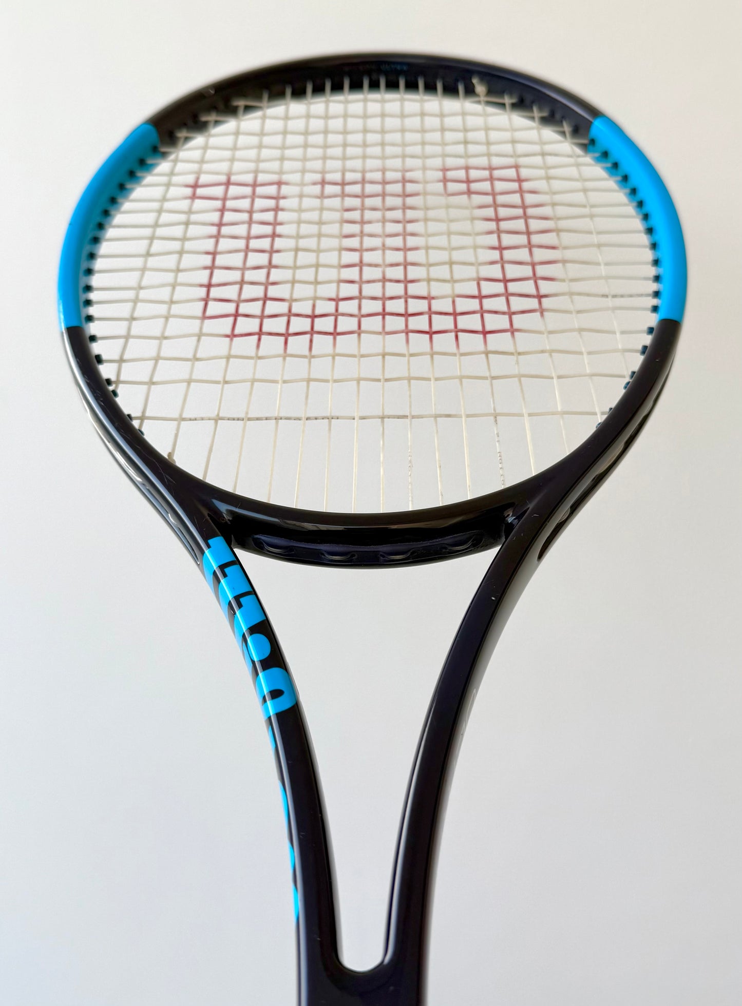 Wilson Ultra Tour V2