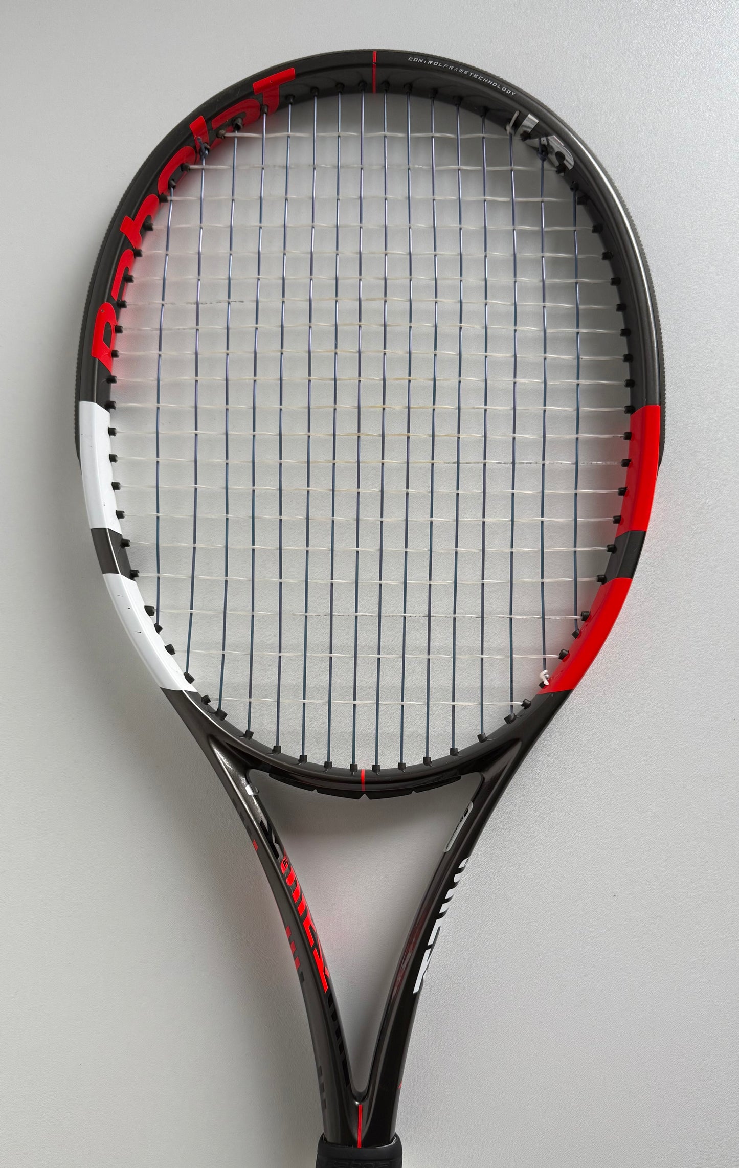 Babolat Pure Strike VS