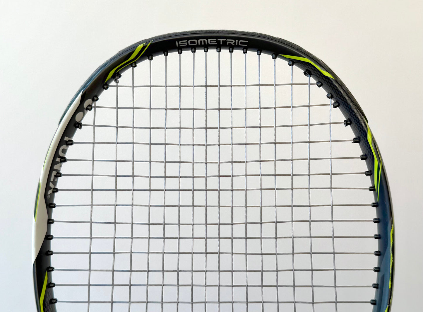 Yonex EZONE DR100
