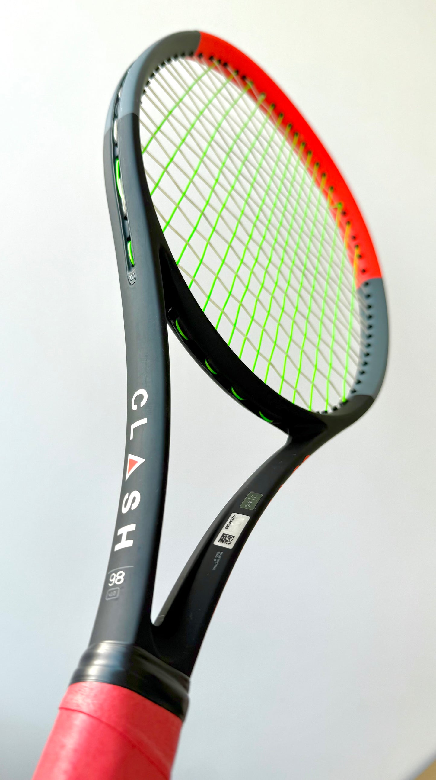 Wilson Clash 98 V1 Tennis Racket