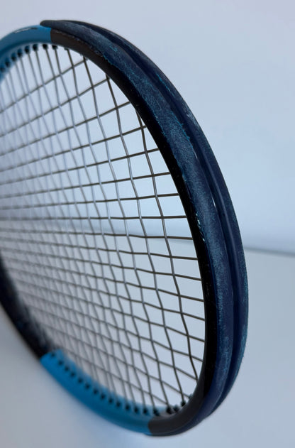 Wilson Ultra Tour V2 Tennis Racket