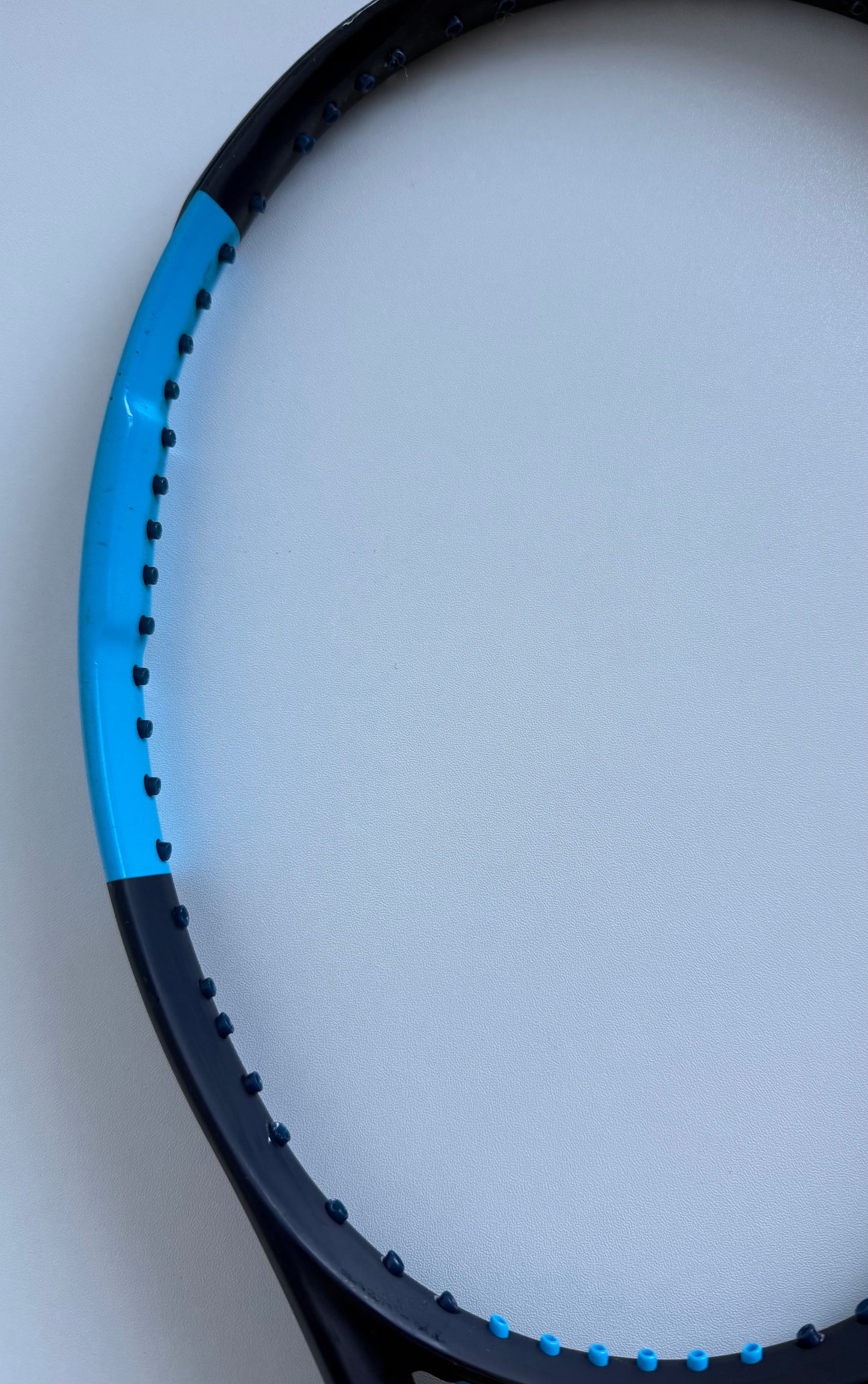 Wilson Ultra 100 V2 Tennis Racket