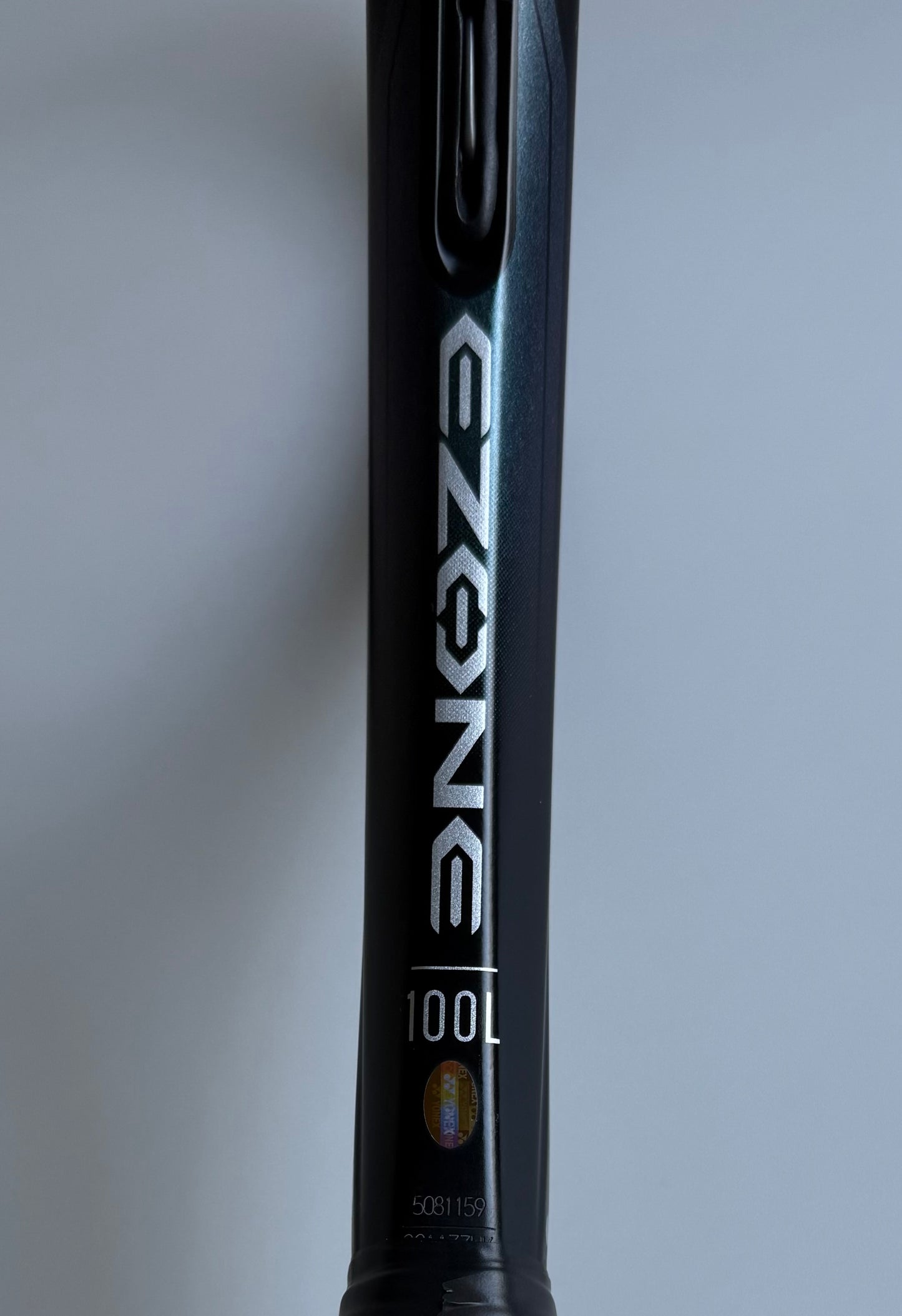 Yonex EZONE 100L Aqua Night Black
