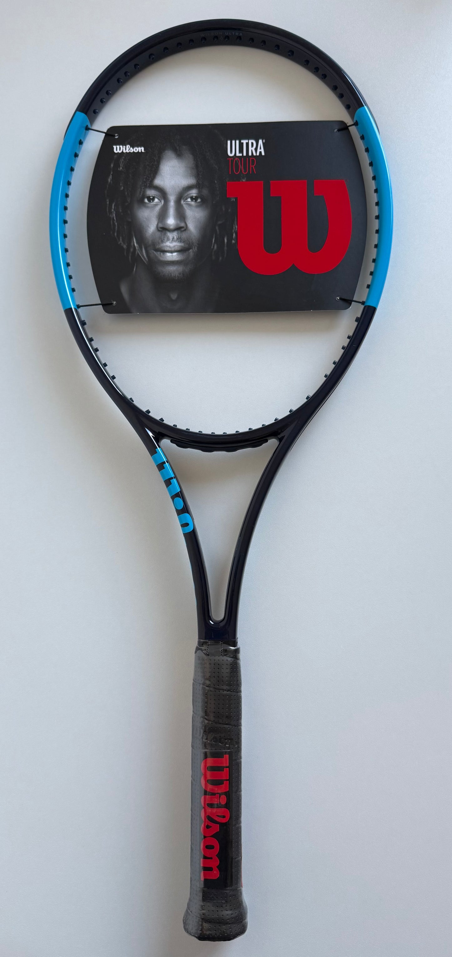 Wilson Ultra Tour V2 Tennis Racket