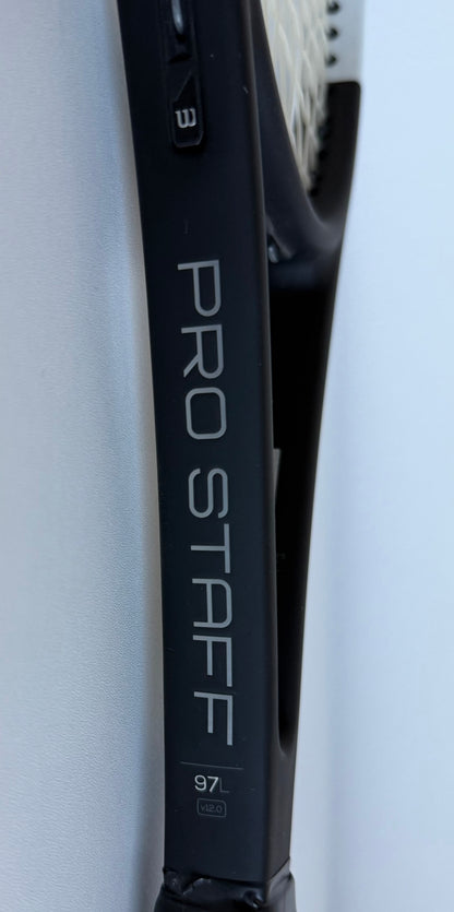 Wilson Pro Staff 97L V12 (290g)