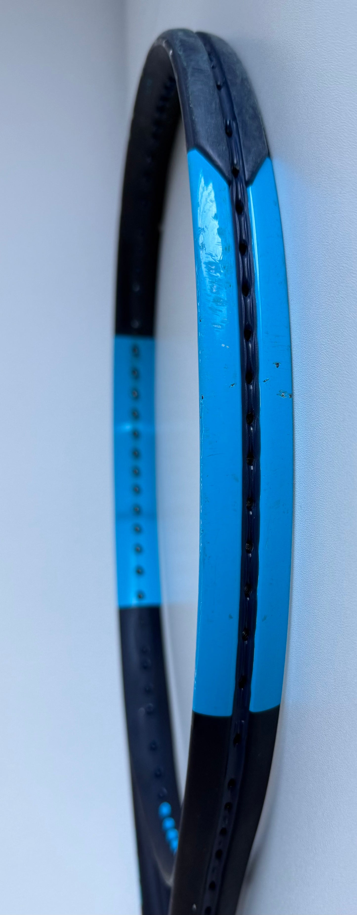 Wilson Ultra 100 V2 Tennis Racket