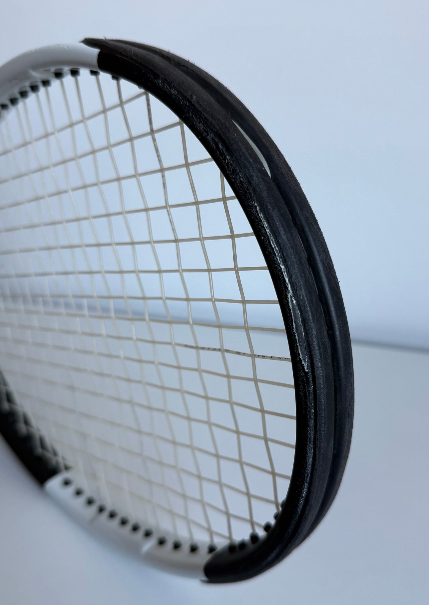 Wilson Pro Staff 97L V12 (290g)