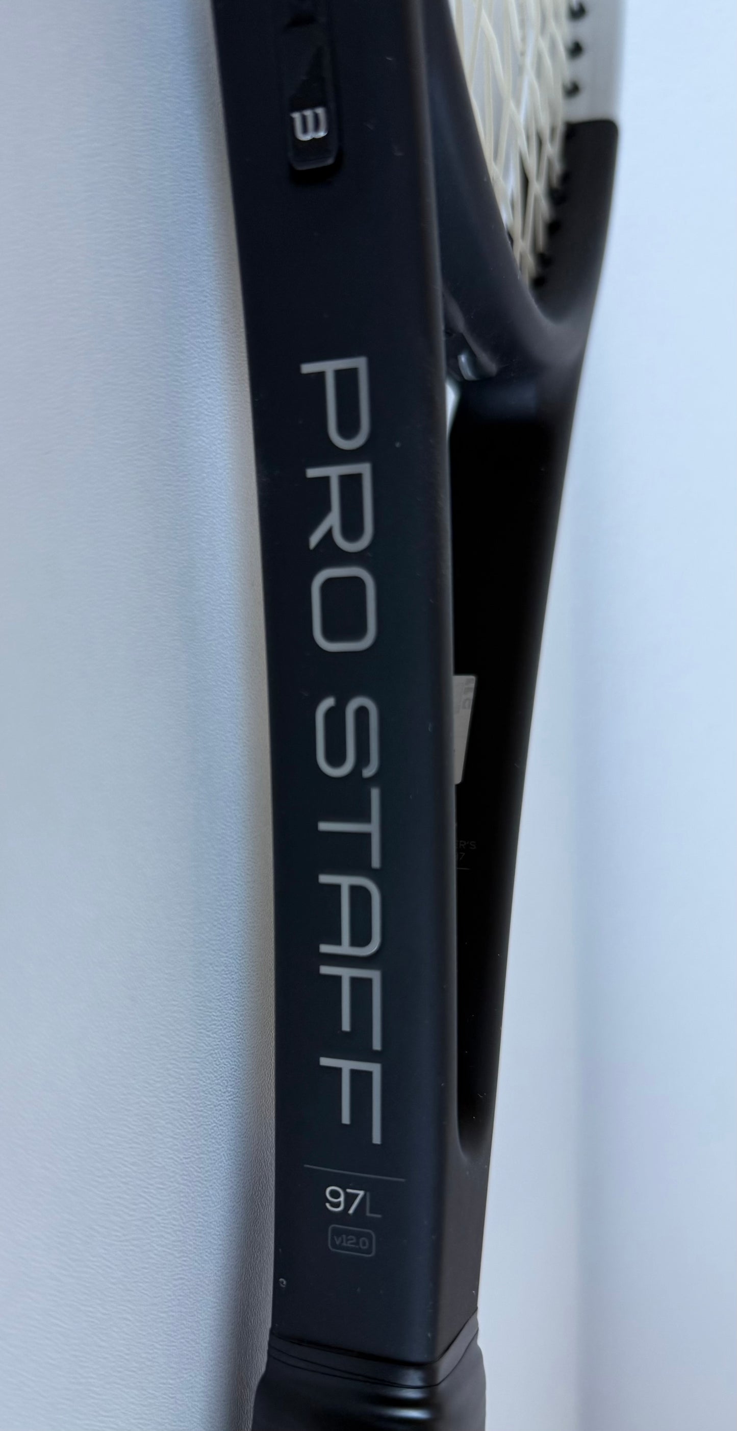 Wilson Pro Staff 97L V12 (290g)
