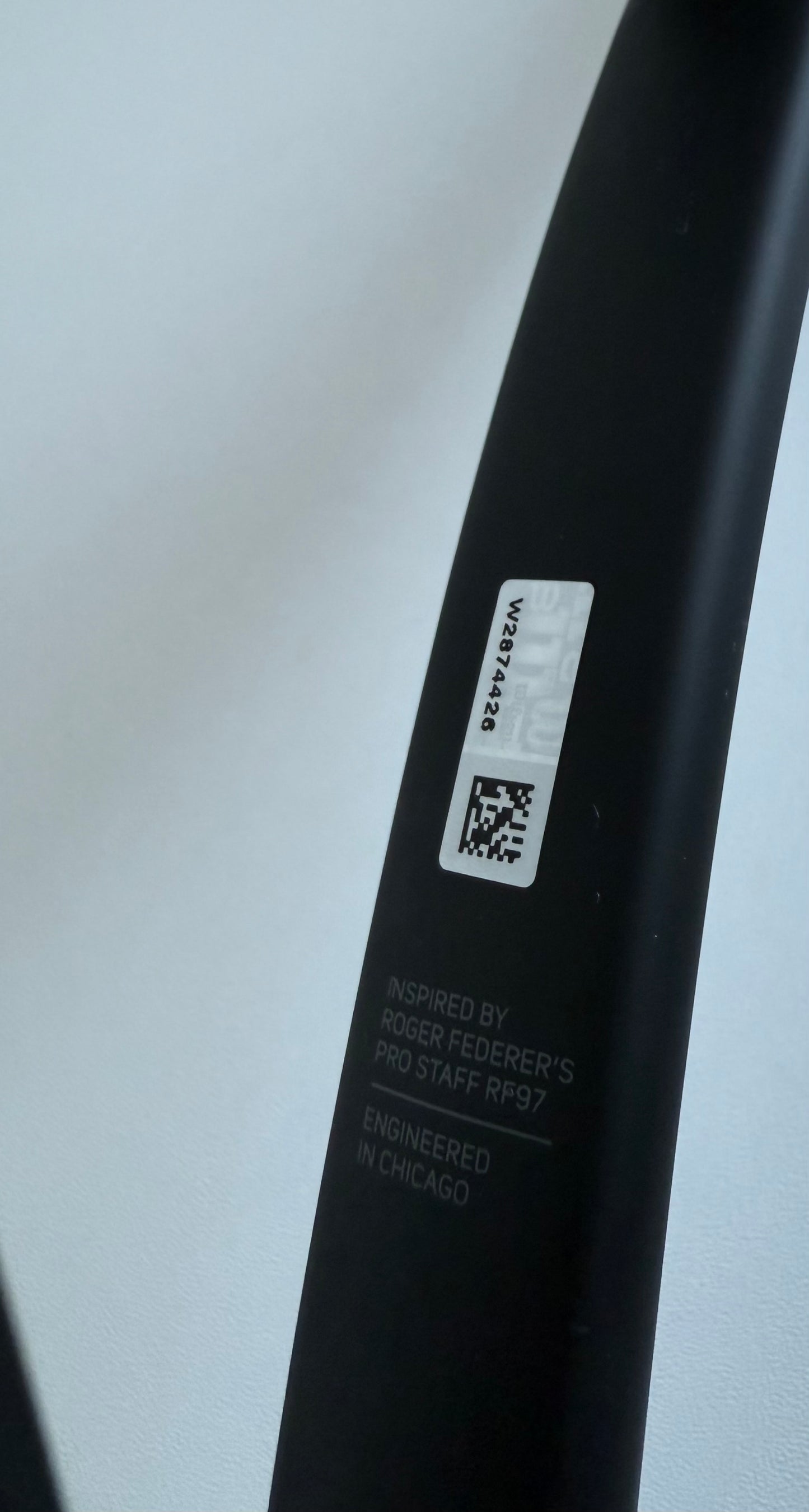 Wilson Pro Staff 97L V12 (290g)