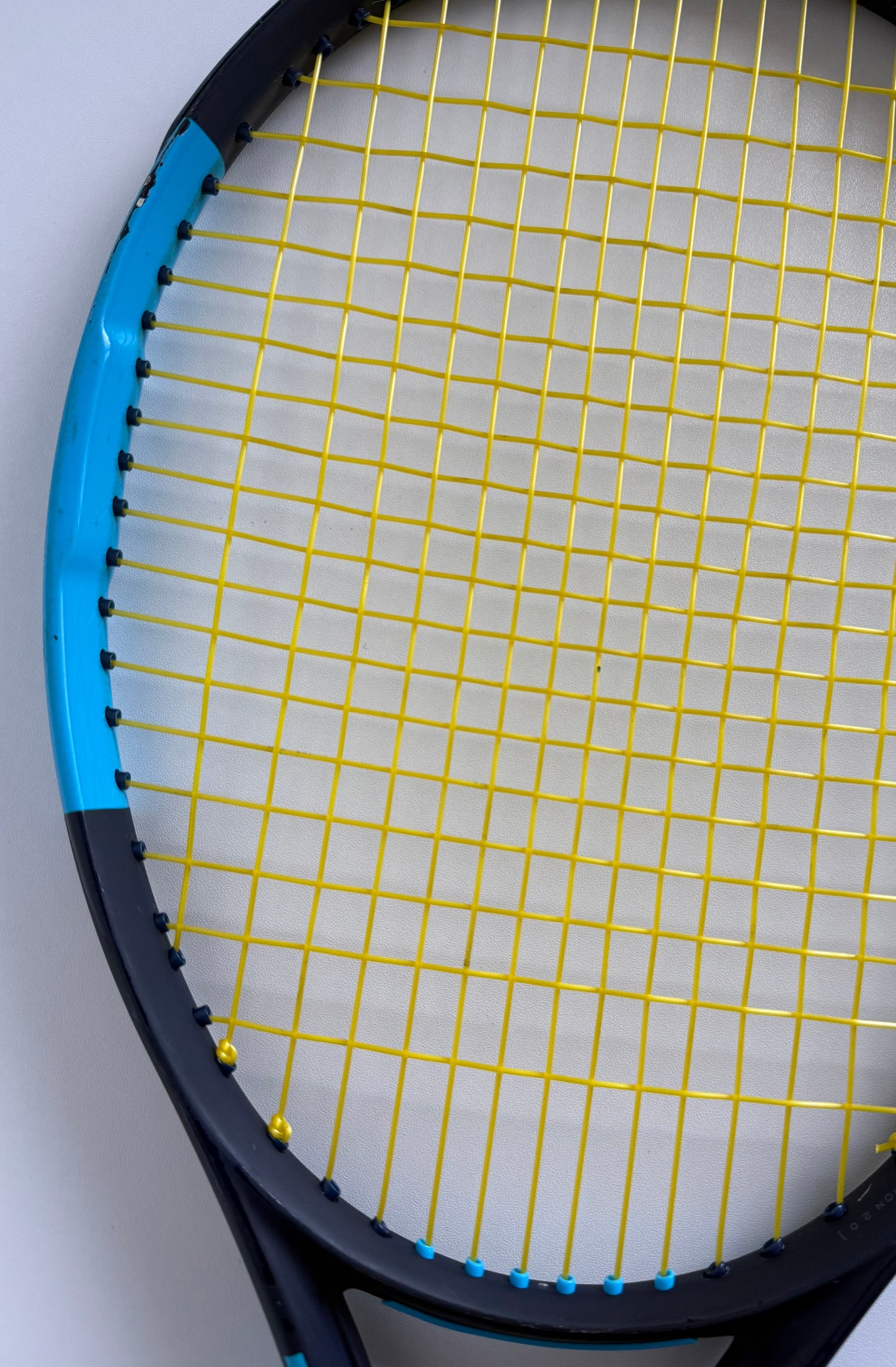 Wilson Ultra 100 V2 Tennis Racket
