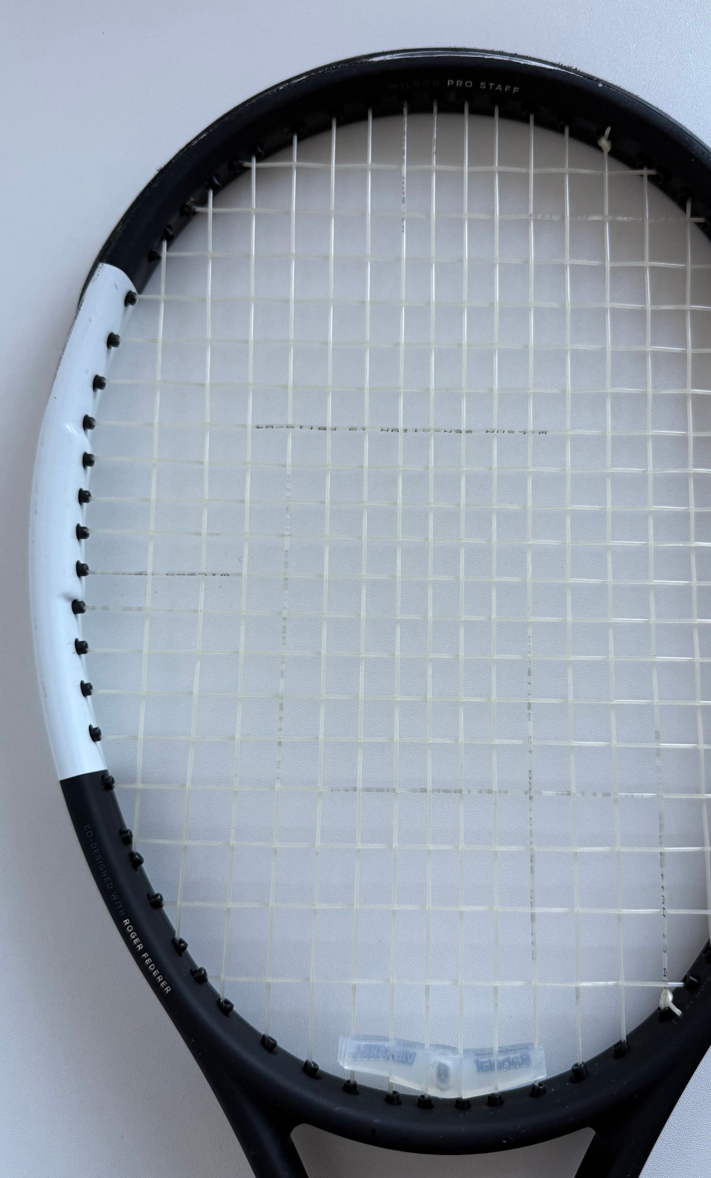 Wilson Pro Staff 97L V12 (290g)