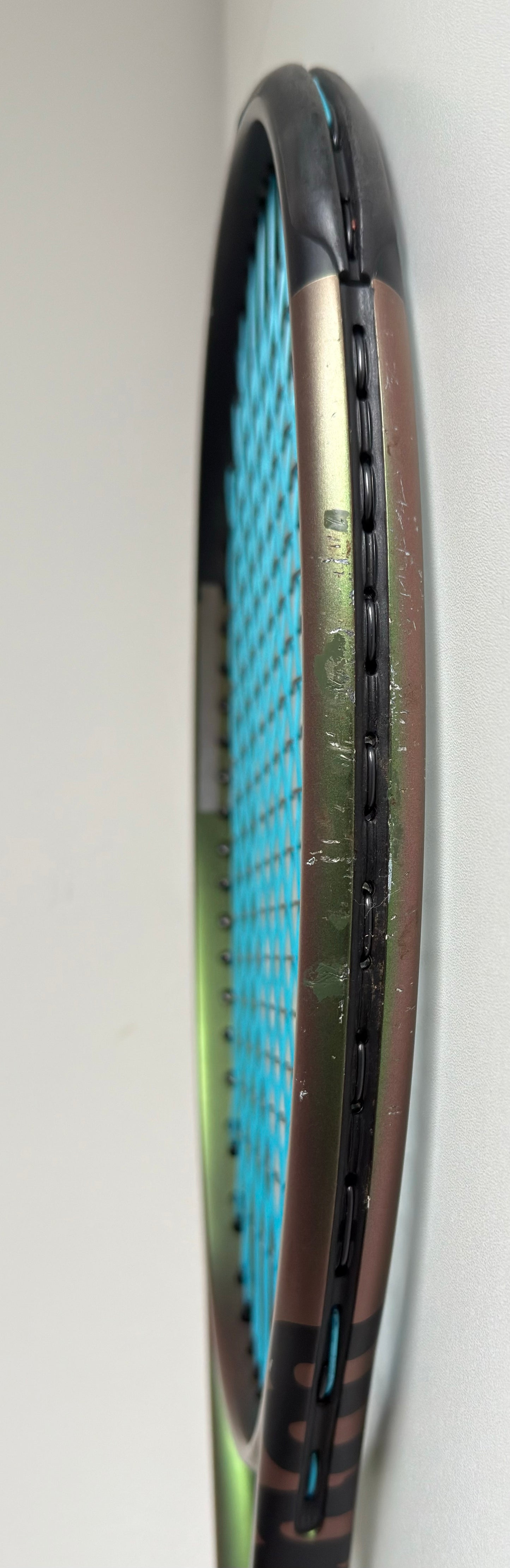 Wilson Blade 100 V8 (16X19)