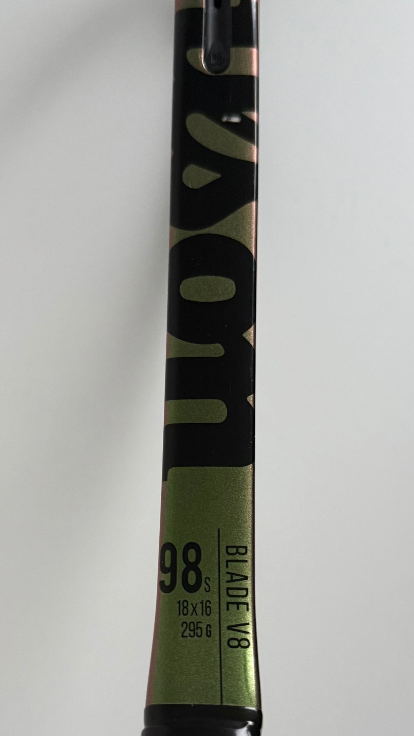 Wilson Blade 98S V8