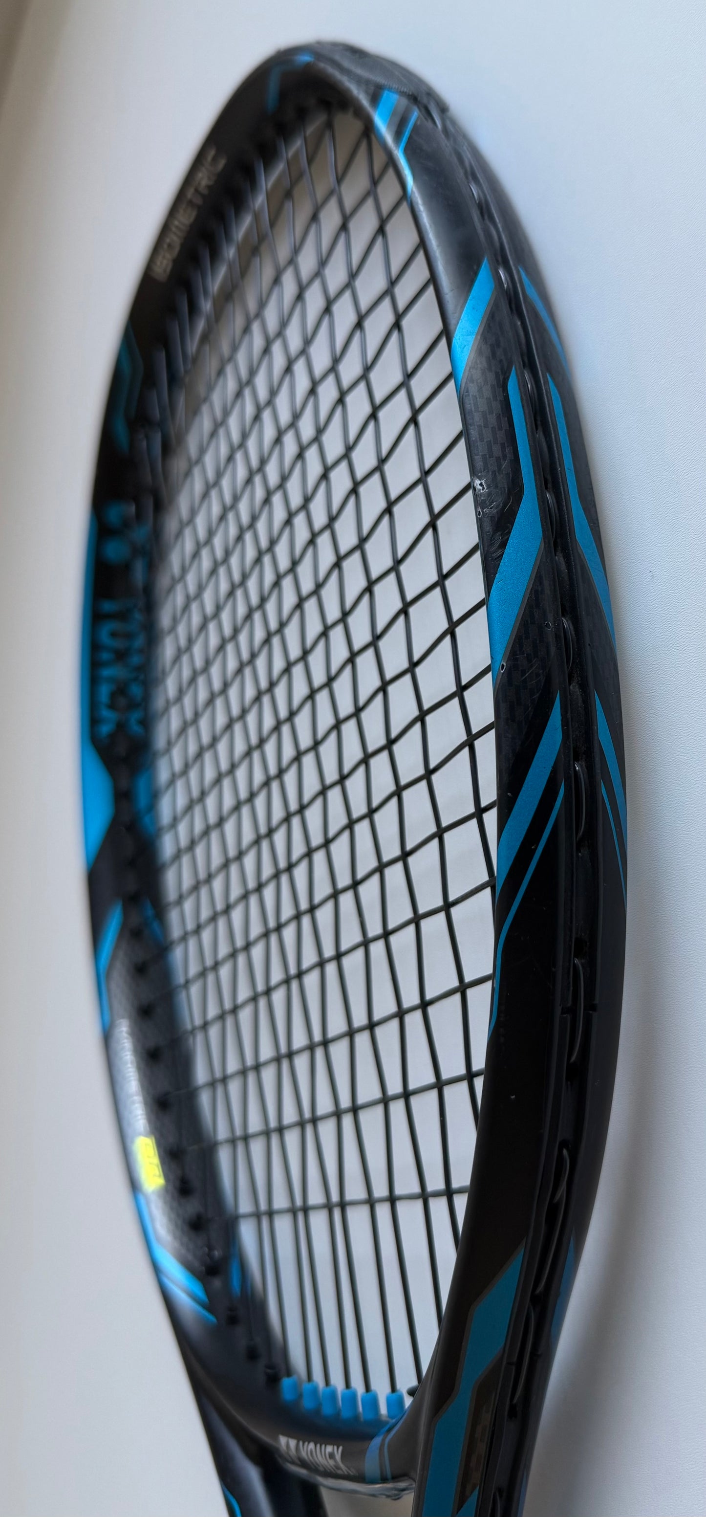 Yonex EZONE DR100