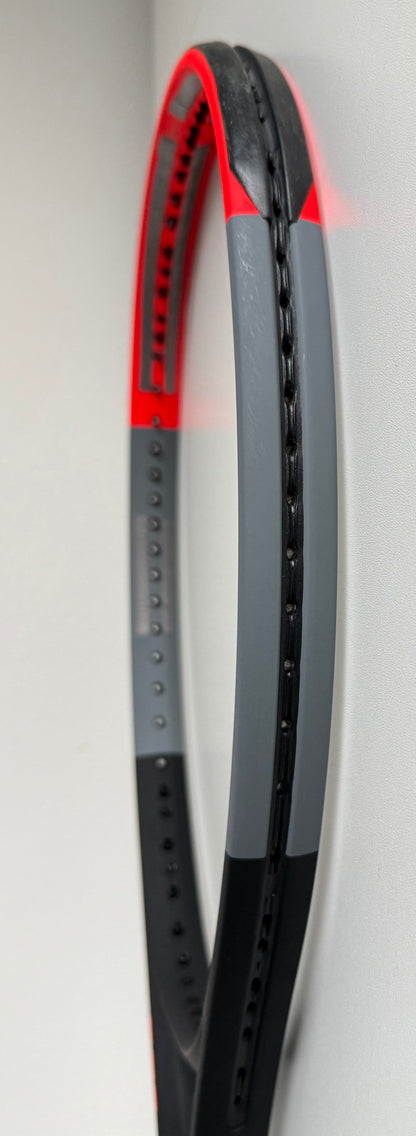 Wilson Clash 100 V1 Tennis Racket