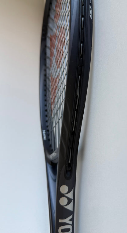 Yonex VCORE 100 Galaxy Black