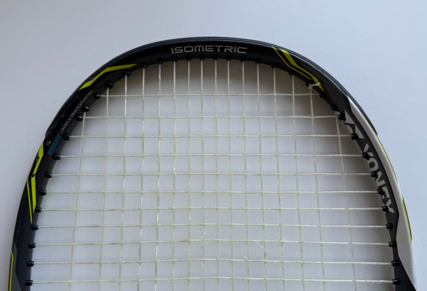 Yonex EZONE DR100