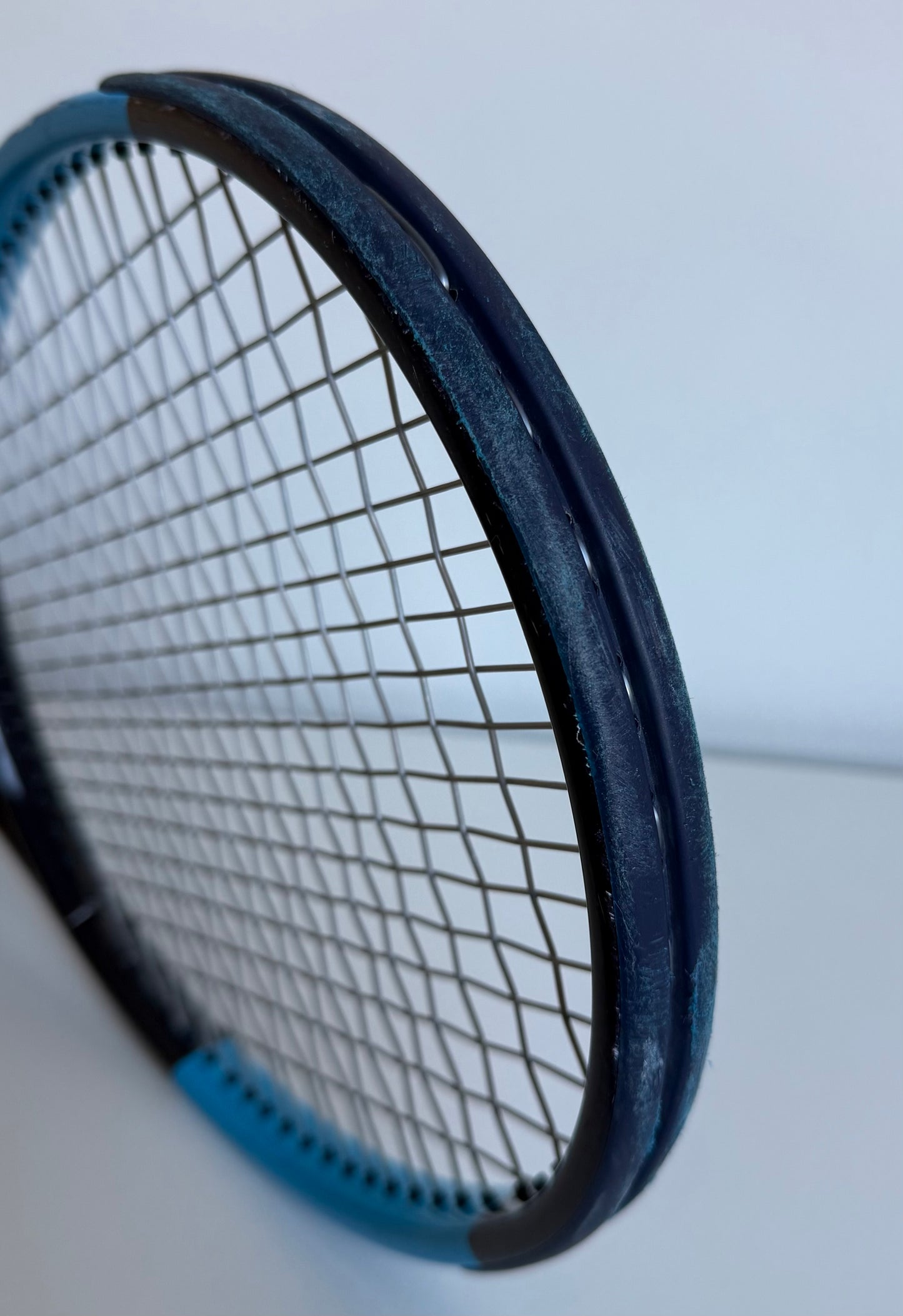 Wilson Ultra Tour V2 Tennis Racket