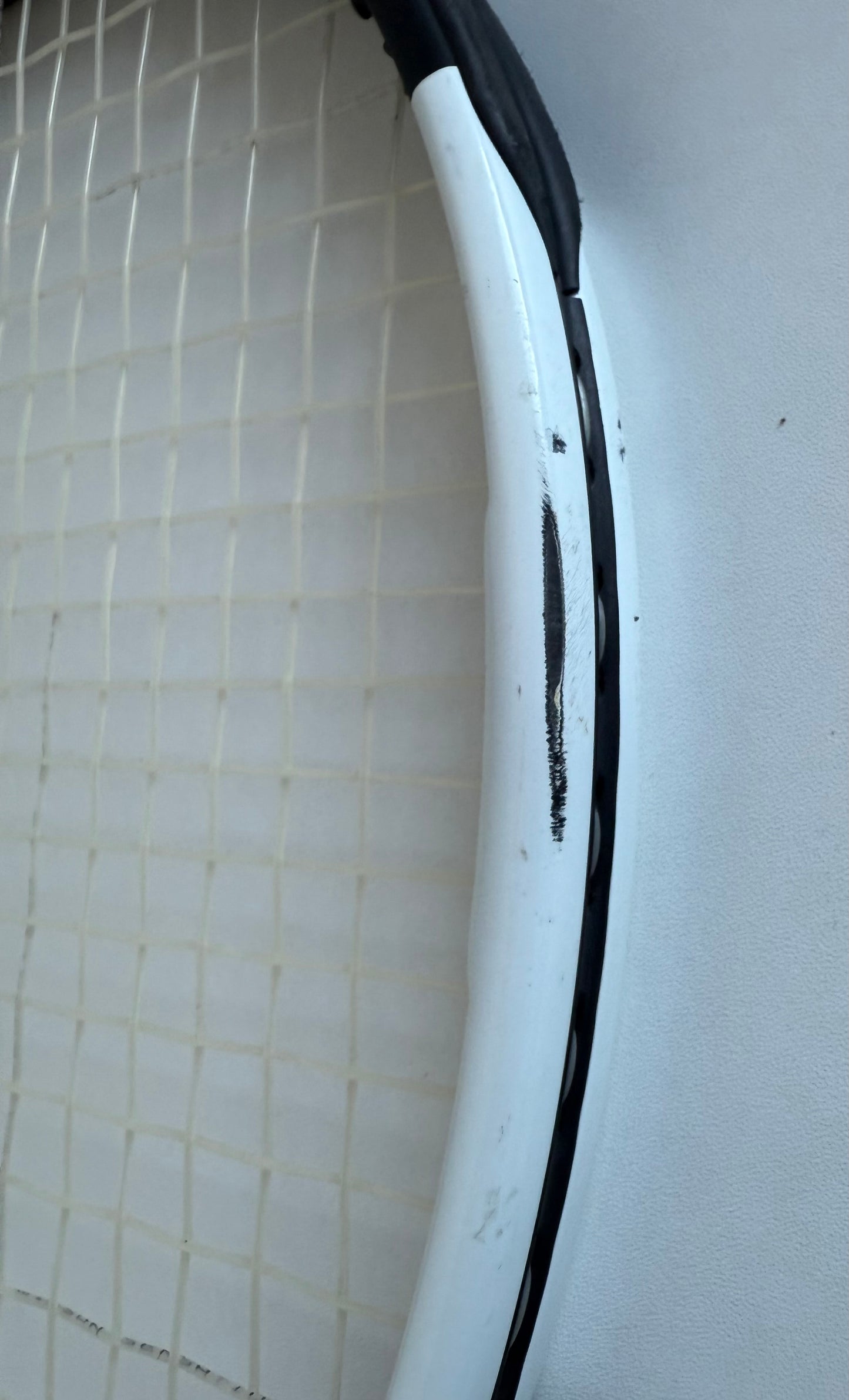 Wilson Pro Staff 97L V12 (290g)