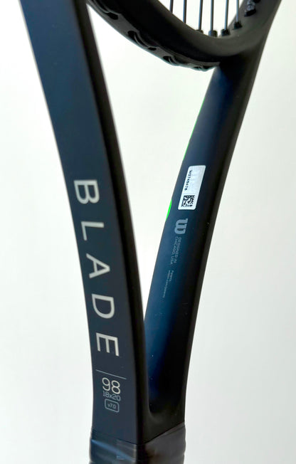 Wilson Blade 98 V7 (18X20)