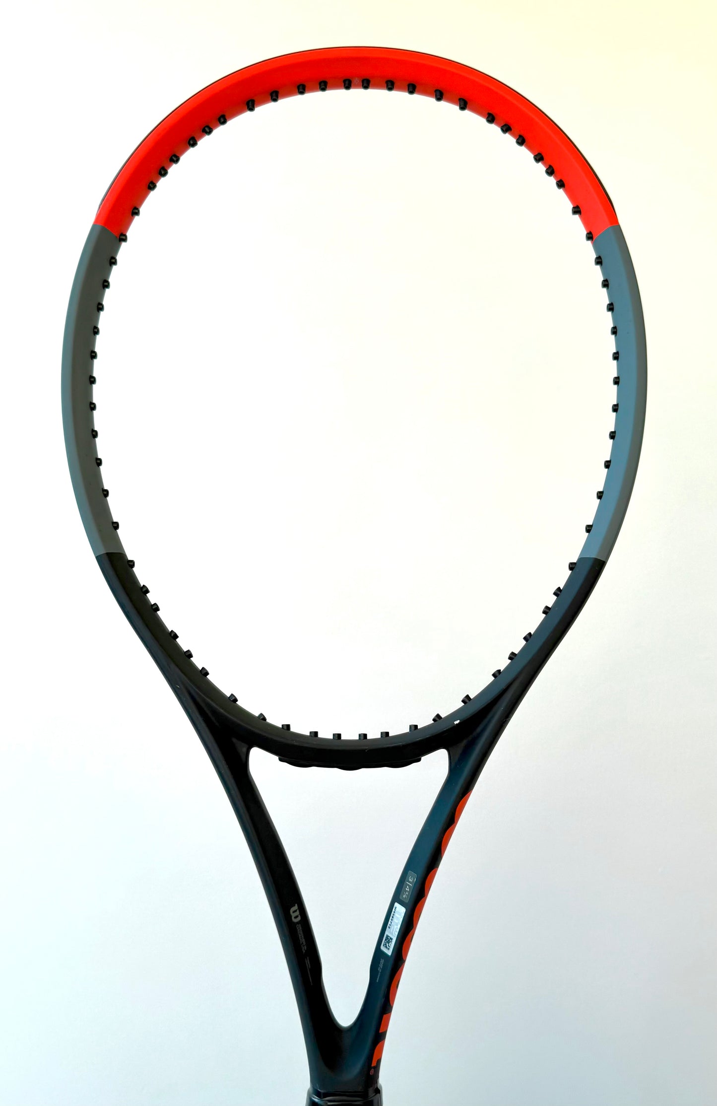 Wilson Clash 100 V1 Tennis Racket