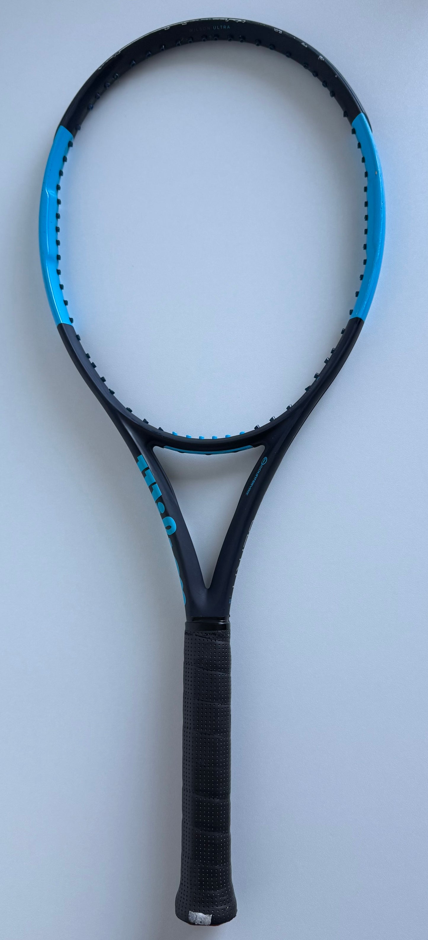 Wilson Ultra 100 V2 Tennis Racket