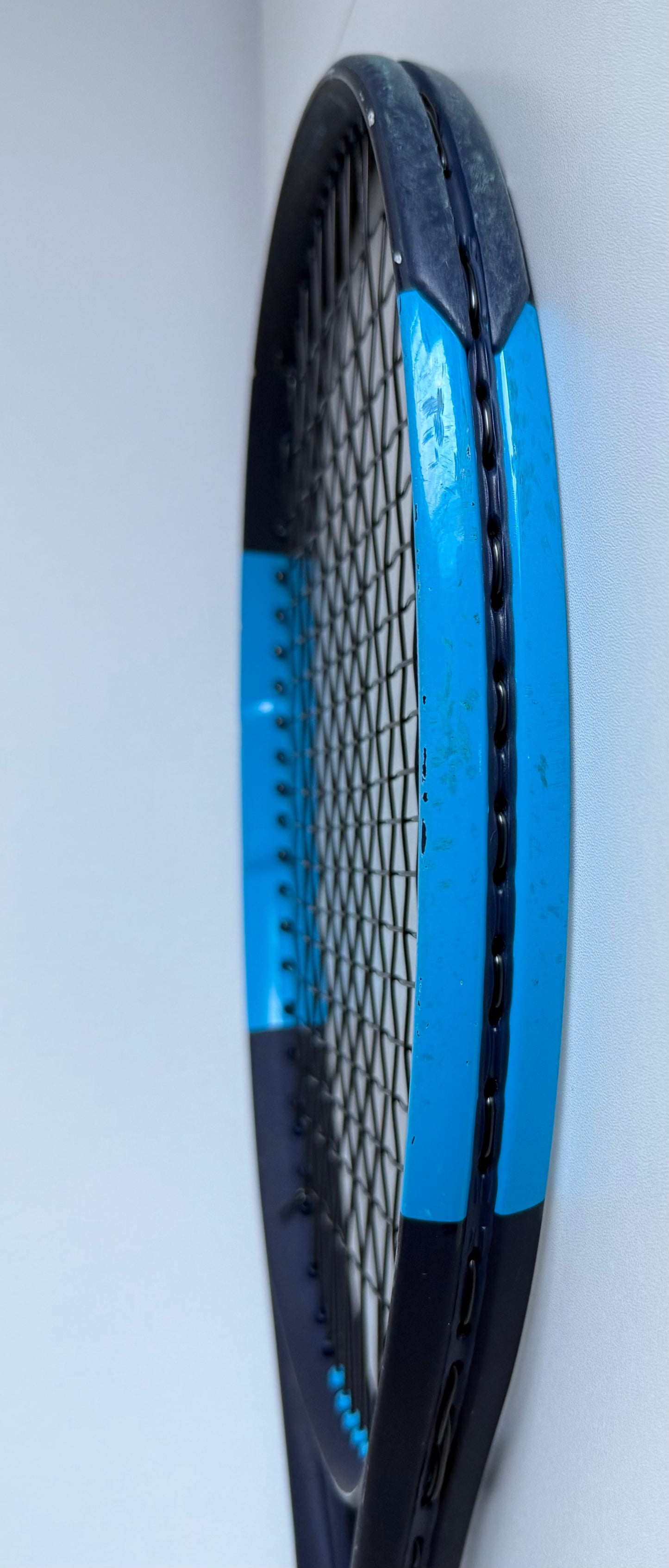 Wilson Ultra 100 V2 Tennis Racket