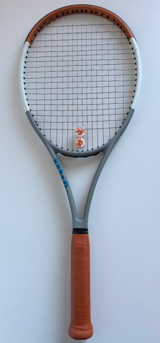 Wilson Blade 98 V7 Rolland Garros Limited Edition